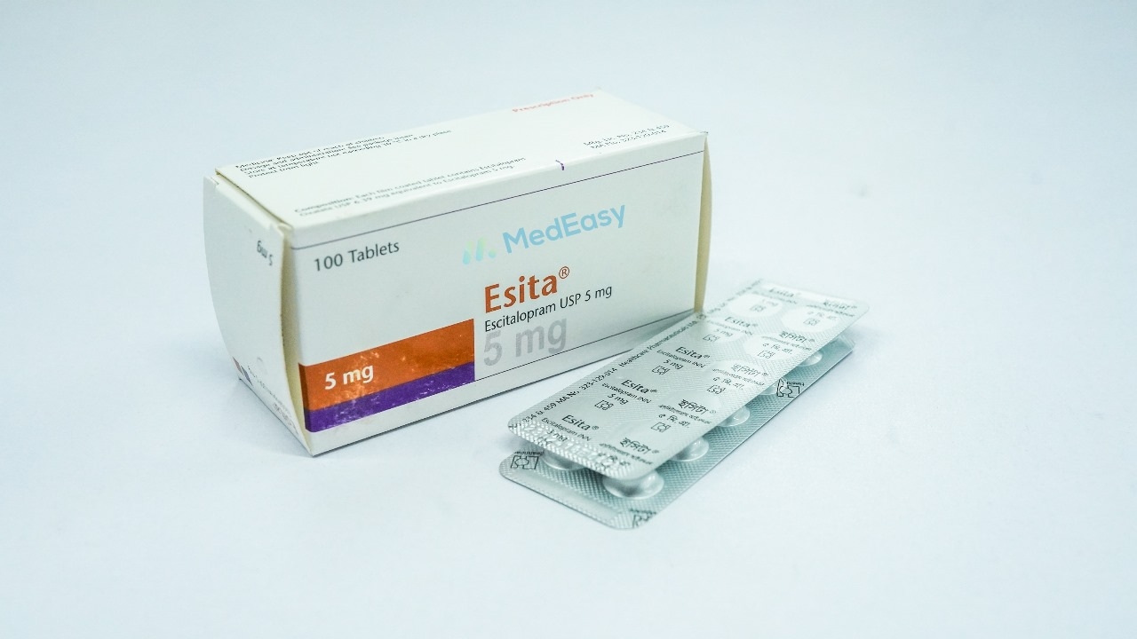 Esita
