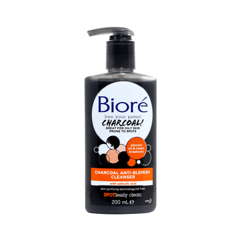 Biore Charcoal Anti-Blemish Cleanser 200ml
